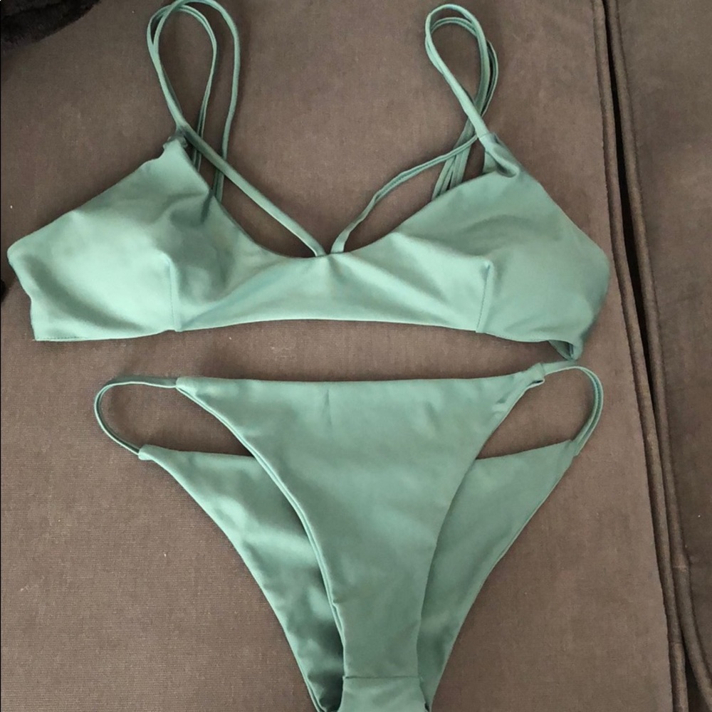 Green bikini, never worn!